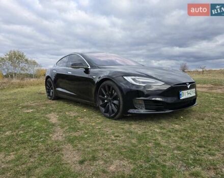 Черный Тесла Модель С, объемом двигателя 0 л и пробегом 145 тыс. км за 20500 $, фото 3 на Automoto.ua