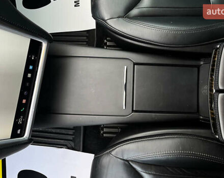 Черный Тесла Модель С, объемом двигателя 0 л и пробегом 152 тыс. км за 18900 $, фото 13 на Automoto.ua