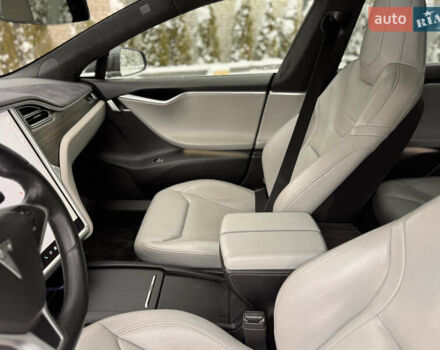 Чорний Тесла Модель С, об'ємом двигуна 0 л та пробігом 183 тис. км за 16500 $, фото 13 на Automoto.ua