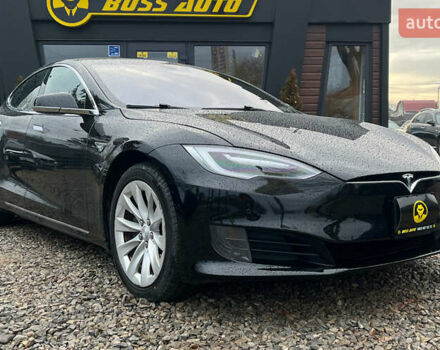 Черный Тесла Модель С, объемом двигателя 0 л и пробегом 152 тыс. км за 18900 $, фото 1 на Automoto.ua