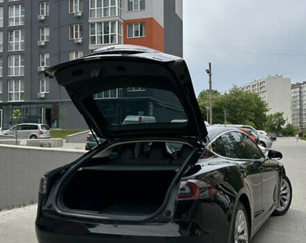 Чорний Тесла Модель С, об'ємом двигуна 0 л та пробігом 106 тис. км за 29999 $, фото 8 на Automoto.ua