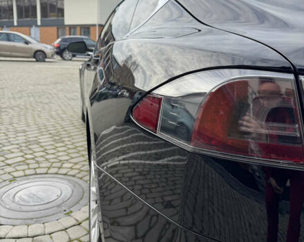 Черный Тесла Модель С, объемом двигателя 0 л и пробегом 147 тыс. км за 17600 $, фото 41 на Automoto.ua