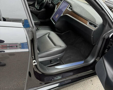 Чорний Тесла Модель С, об'ємом двигуна 0 л та пробігом 125 тис. км за 21000 $, фото 10 на Automoto.ua