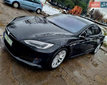 Черный Тесла Модель С, объемом двигателя 0 л и пробегом 239 тыс. км за 15900 $, фото 10 на Automoto.ua