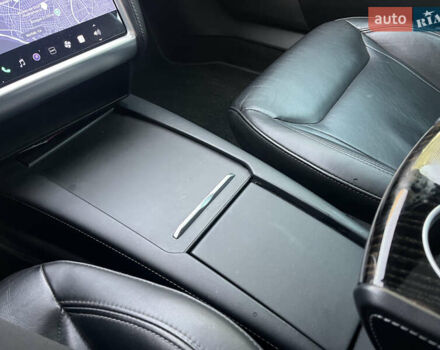 Чорний Тесла Модель С, об'ємом двигуна 0 л та пробігом 200 тис. км за 15500 $, фото 18 на Automoto.ua