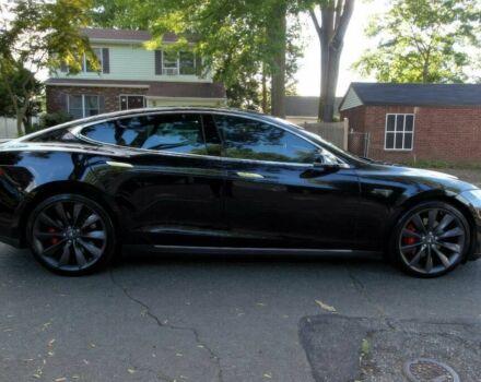 Тесла Модель С 2016 у Львові на Automoto.ua Чорний Тесла Модель С, об'ємом двигуна 0 л та пробігом 77 тис. км за 13400 $, фото 3 на Automoto.ua