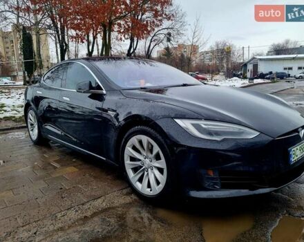 Черный Тесла Модель С, объемом двигателя 0 л и пробегом 239 тыс. км за 15900 $, фото 6 на Automoto.ua