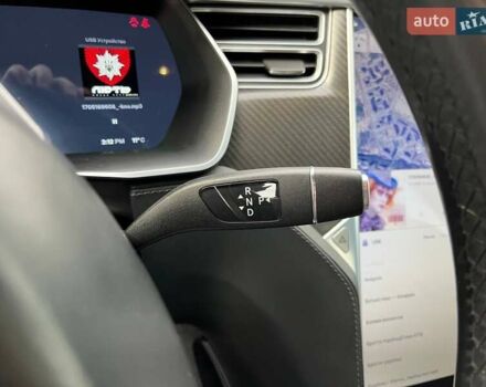 Чорний Тесла Модель С, об'ємом двигуна 0 л та пробігом 140 тис. км за 17490 $, фото 15 на Automoto.ua