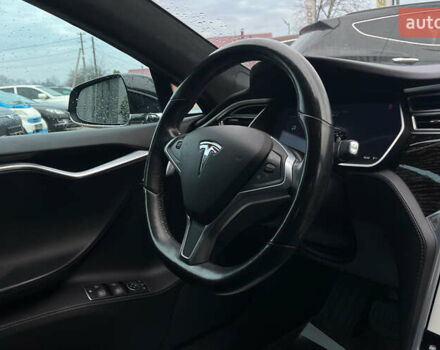 Черный Тесла Модель С, объемом двигателя 0 л и пробегом 152 тыс. км за 18900 $, фото 14 на Automoto.ua