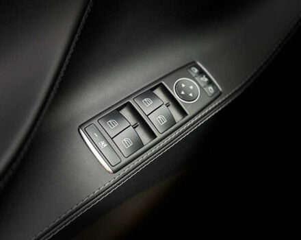 Черный Тесла Модель С, объемом двигателя 0 л и пробегом 147 тыс. км за 17600 $, фото 48 на Automoto.ua