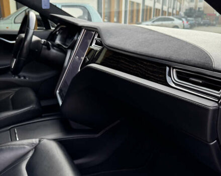 Черный Тесла Модель С, объемом двигателя 0 л и пробегом 147 тыс. км за 17600 $, фото 53 на Automoto.ua