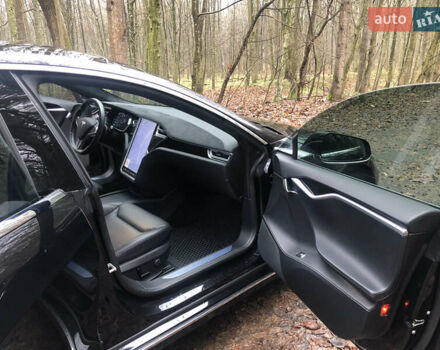 Черный Тесла Модель С, объемом двигателя 0 л и пробегом 228 тыс. км за 16800 $, фото 10 на Automoto.ua