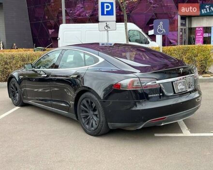 Чорний Тесла Модель С, об'ємом двигуна 0 л та пробігом 140 тис. км за 17490 $, фото 4 на Automoto.ua
