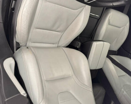 Чорний Тесла Модель С, об'ємом двигуна 0 л та пробігом 183 тис. км за 16500 $, фото 12 на Automoto.ua