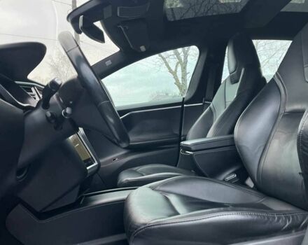 Черный Тесла Модель С, объемом двигателя 0 л и пробегом 152 тыс. км за 18900 $, фото 9 на Automoto.ua