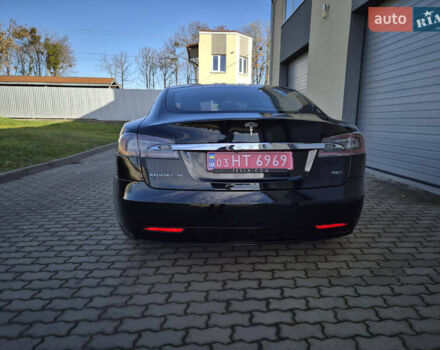 Черный Тесла Модель С, объемом двигателя 0 л и пробегом 133 тыс. км за 16200 $, фото 6 на Automoto.ua