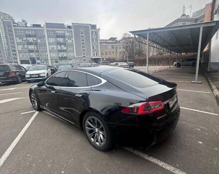Черный Тесла Модель С, объемом двигателя 0 л и пробегом 182 тыс. км за 22000 $, фото 2 на Automoto.ua