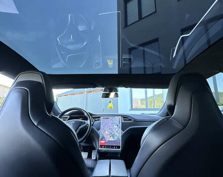 Черный Тесла Модель С, объемом двигателя 0 л и пробегом 150 тыс. км за 23333 $, фото 17 на Automoto.ua