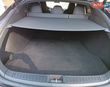 Чорний Тесла Модель С, об'ємом двигуна 0 л та пробігом 67 тис. км за 18999 $, фото 3 на Automoto.ua