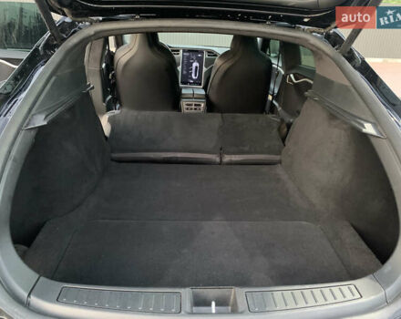 Чорний Тесла Модель С, об'ємом двигуна 0 л та пробігом 116 тис. км за 17800 $, фото 50 на Automoto.ua