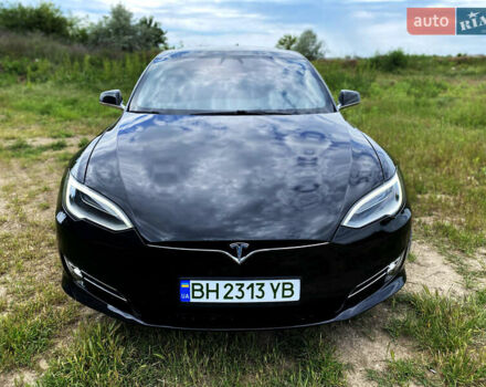 Тесла Модель С 2017 в Одессе на Automoto.ua Черный Тесла Модель С, объемом двигателя 0 л и пробегом 23 тыс. км за 28500 $, фото 7 на Automoto.ua
