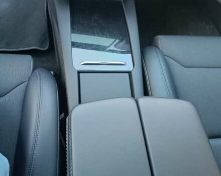 Чорний Тесла Модель С, об'ємом двигуна 0 л та пробігом 67 тис. км за 18999 $, фото 4 на Automoto.ua