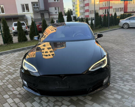 Чорний Тесла Модель С, об'ємом двигуна 0 л та пробігом 60 тис. км за 23000 $, фото 1 на Automoto.ua