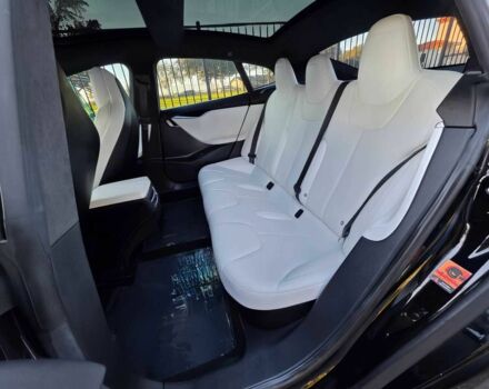 Черный Тесла Модель С, объемом двигателя 0 л и пробегом 68 тыс. км за 16700 $, фото 13 на Automoto.ua