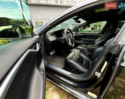 Тесла Модель С 2017 в Одессе на Automoto.ua Черный Тесла Модель С, объемом двигателя 0 л и пробегом 23 тыс. км за 28500 $, фото 10 на Automoto.ua