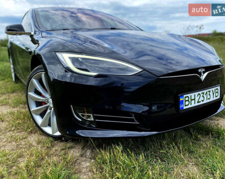 Тесла Модель С 2017 в Одессе на Automoto.ua Черный Тесла Модель С, объемом двигателя 0 л и пробегом 23 тыс. км за 28500 $, фото 6 на Automoto.ua