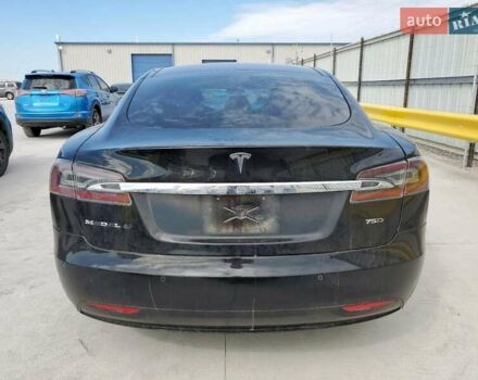 Чорний Тесла Модель С, об'ємом двигуна 0 л та пробігом 105 тис. км за 6300 $, фото 5 на Automoto.ua