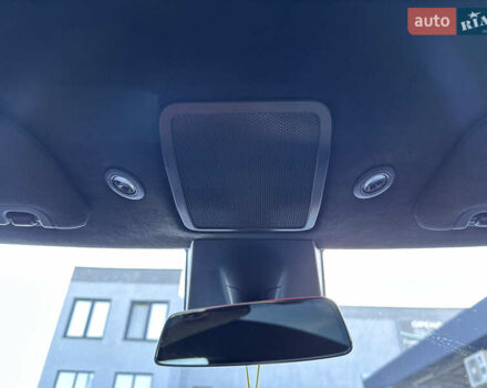 Черный Тесла Модель С, объемом двигателя 0 л и пробегом 150 тыс. км за 23333 $, фото 43 на Automoto.ua