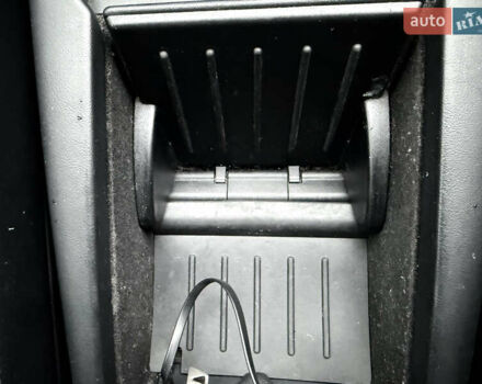 Черный Тесла Модель С, объемом двигателя 0 л и пробегом 292 тыс. км за 16000 $, фото 32 на Automoto.ua