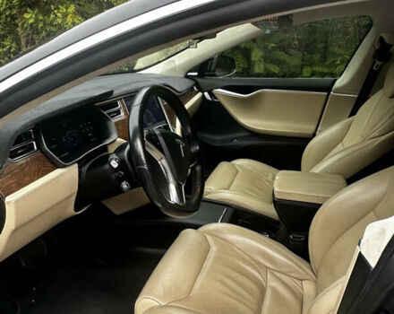 Черный Тесла Модель С, объемом двигателя 0 л и пробегом 117 тыс. км за 25000 $, фото 9 на Automoto.ua