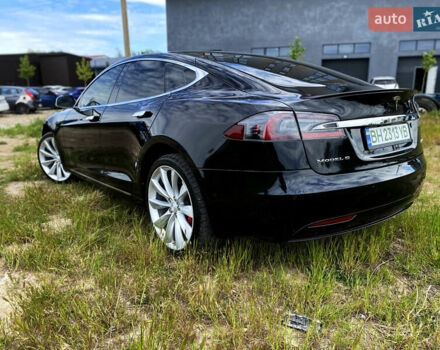 Тесла Модель С 2017 в Одессе на Automoto.ua Черный Тесла Модель С, объемом двигателя 0 л и пробегом 23 тыс. км за 28500 $, фото 2 на Automoto.ua