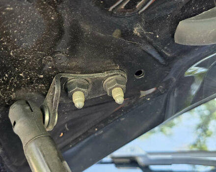 Чорний Тесла Модель С, об'ємом двигуна 0 л та пробігом 120 тис. км за 18900 $, фото 142 на Automoto.ua