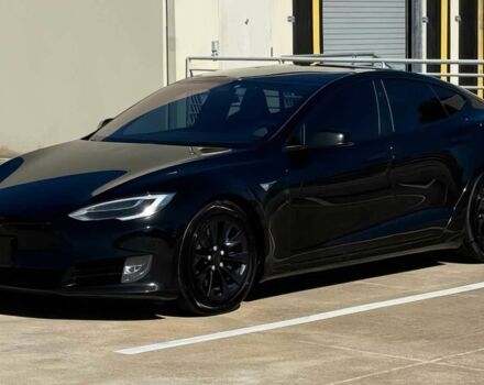 Чорний Тесла Модель С, об'ємом двигуна 0 л та пробігом 57 тис. км за 5600 $, фото 2 на Automoto.ua