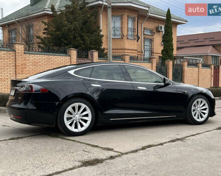Черный Тесла Модель С, объемом двигателя 0 л и пробегом 124 тыс. км за 17999 $, фото 6 на Automoto.ua