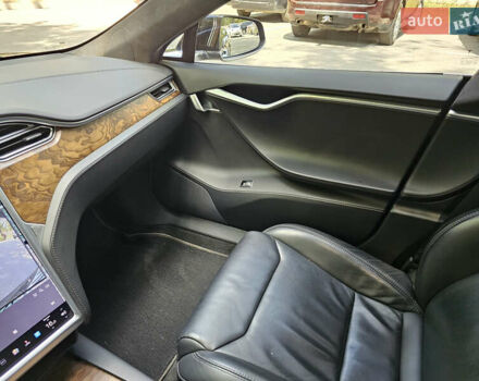 Чорний Тесла Модель С, об'ємом двигуна 0 л та пробігом 120 тис. км за 18900 $, фото 58 на Automoto.ua