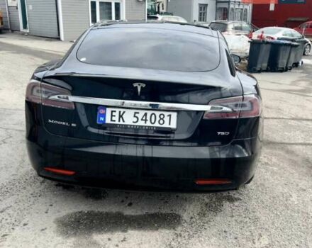 Черный Тесла Модель С, объемом двигателя 0 л и пробегом 176 тыс. км за 19000 $, фото 3 на Automoto.ua
