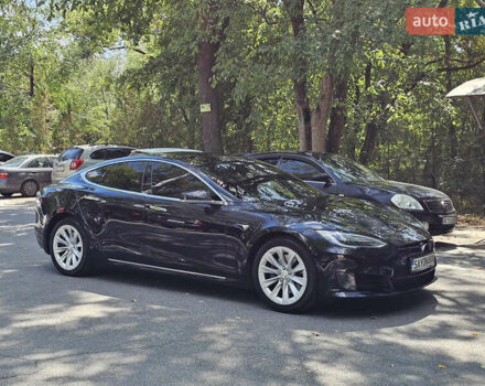 Чорний Тесла Модель С, об'ємом двигуна 0 л та пробігом 120 тис. км за 18900 $, фото 27 на Automoto.ua