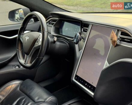 Черный Тесла Модель С, объемом двигателя 0 л и пробегом 290 тыс. км за 14999 $, фото 39 на Automoto.ua