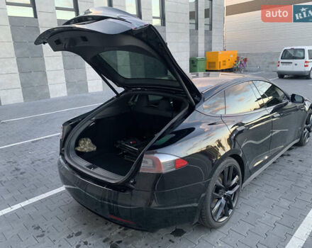 Чорний Тесла Модель С, об'ємом двигуна 0 л та пробігом 116 тис. км за 17800 $, фото 47 на Automoto.ua