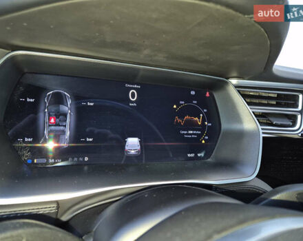 Черный Тесла Модель С, объемом двигателя 0 л и пробегом 133 тыс. км за 16200 $, фото 16 на Automoto.ua