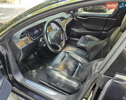 Чорний Тесла Модель С, об'ємом двигуна 0 л та пробігом 120 тис. км за 18900 $, фото 47 на Automoto.ua