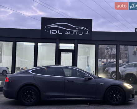 Черный Тесла Модель С, объемом двигателя 0 л и пробегом 290 тыс. км за 14999 $, фото 9 на Automoto.ua