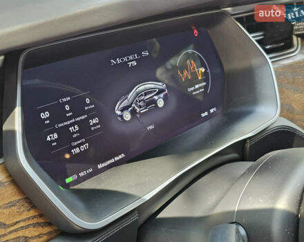 Чорний Тесла Модель С, об'ємом двигуна 0 л та пробігом 120 тис. км за 18900 $, фото 117 на Automoto.ua