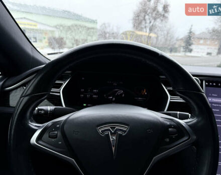 Черный Тесла Модель С, объемом двигателя 0 л и пробегом 292 тыс. км за 16000 $, фото 80 на Automoto.ua