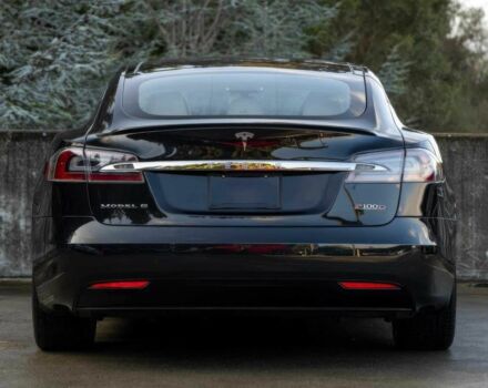 Черный Тесла Модель С, объемом двигателя 0 л и пробегом 66 тыс. км за 9800 $, фото 4 на Automoto.ua