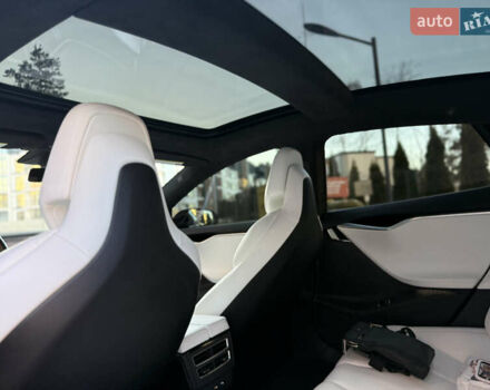 Чорний Тесла Модель С, об'ємом двигуна 0 л та пробігом 60 тис. км за 23000 $, фото 11 на Automoto.ua
